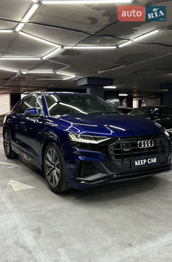 Внедорожник / Кроссовер Audi Q8 2019 в 