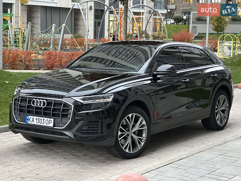 Внедорожник / Кроссовер Audi Q8 2019 в Киеве
