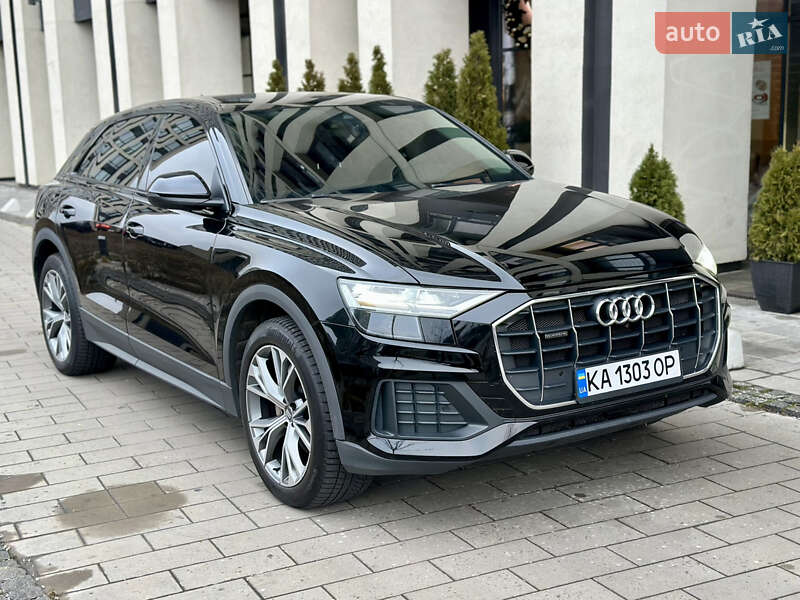 Внедорожник / Кроссовер Audi Q8 2019 в Киеве