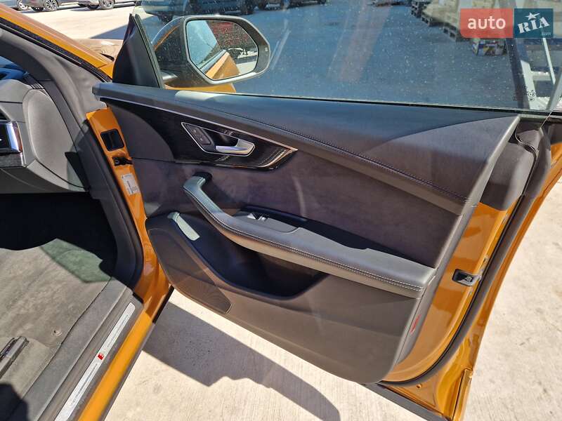 Внедорожник / Кроссовер Audi Q8 2019 в Кропивницком