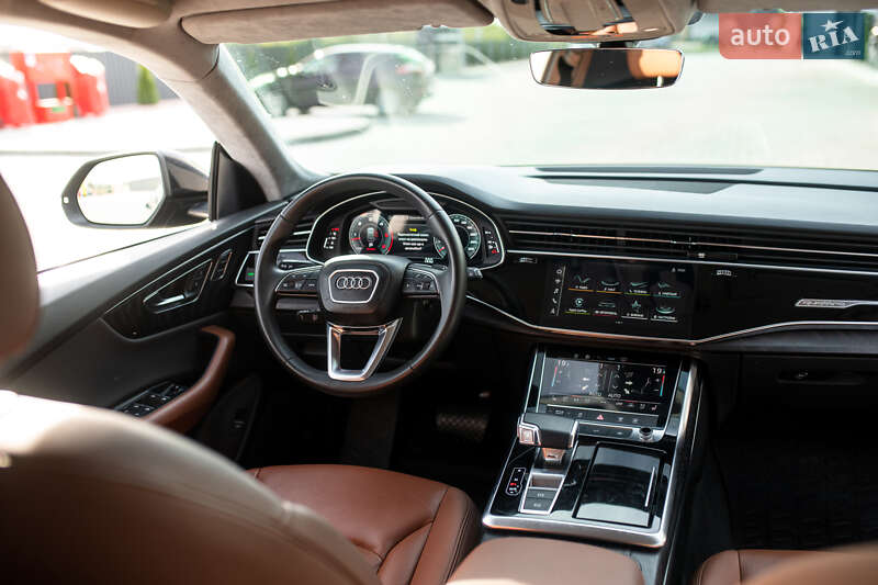 Внедорожник / Кроссовер Audi Q8 2022 в Львове