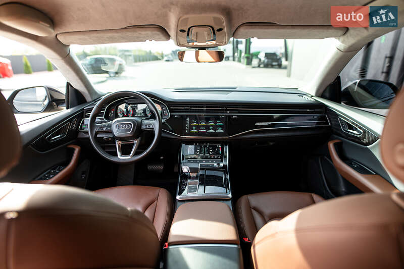 Внедорожник / Кроссовер Audi Q8 2022 в Львове