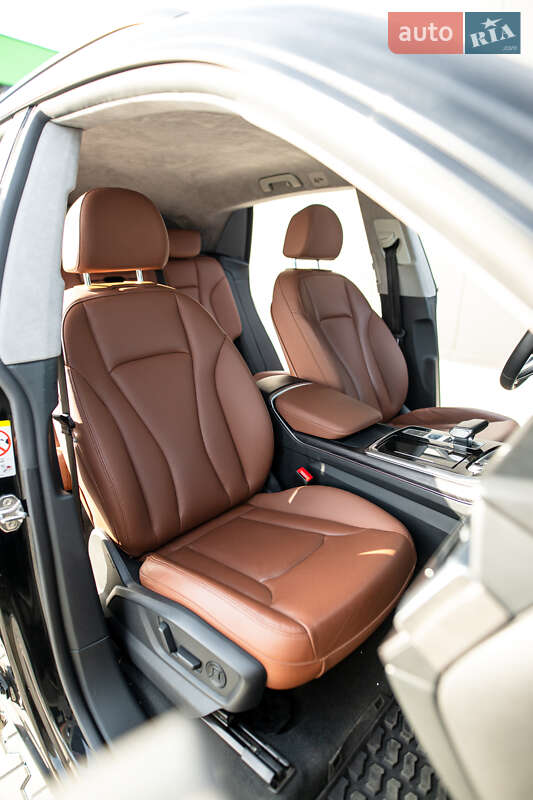 Внедорожник / Кроссовер Audi Q8 2022 в Львове