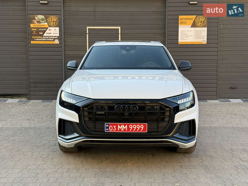 Позашляховик / Кросовер Audi Q8 2021 в Мукачевому