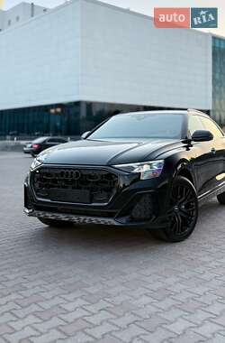 Внедорожник / Кроссовер Audi Q8 2025 в 