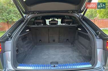 Внедорожник / Кроссовер Audi Q8 2020 в 