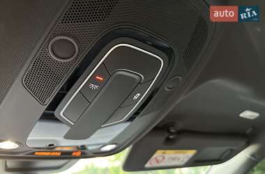 Внедорожник / Кроссовер Audi Q8 2020 в 