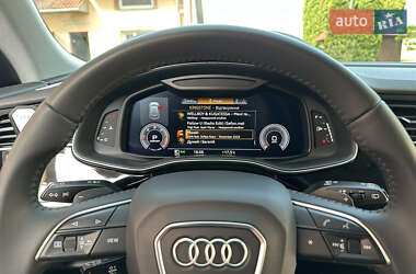 Позашляховик / Кросовер Audi Q8 2018 в 
