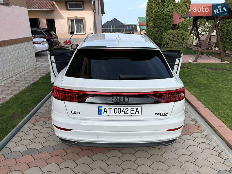 Позашляховик / Кросовер Audi Q8 2018 в Івано-Франківську фото 38 Позашляховик / Кросовер Audi Q8 2018 в Івано-Франківську