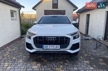 Позашляховик / Кросовер Audi Q8 2018 в 