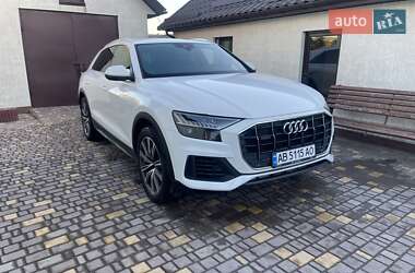 Позашляховик / Кросовер Audi Q8 2018 в 