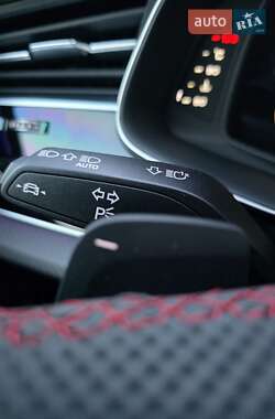 Внедорожник / Кроссовер Audi Q8 2025 в 