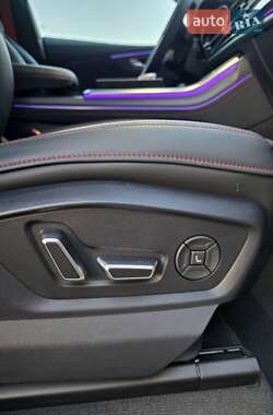 Внедорожник / Кроссовер Audi Q8 2025 в 