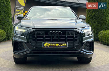 Внедорожник / Кроссовер Audi Q8 2019 в 