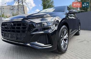 Внедорожник / Кроссовер Audi Q8 2022 в Киеве