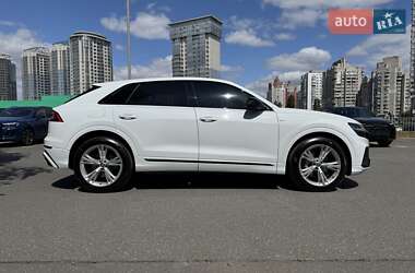 Внедорожник / Кроссовер Audi Q8 2020 в 