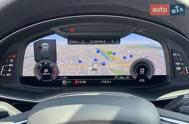 Внедорожник / Кроссовер Audi Q8 2020 в 