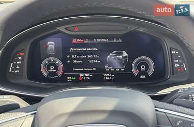 Внедорожник / Кроссовер Audi Q8 2020 в 