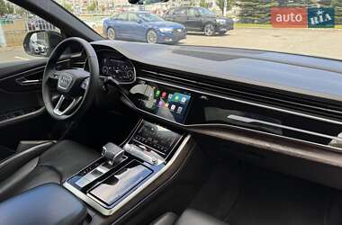 Внедорожник / Кроссовер Audi Q8 2020 в 