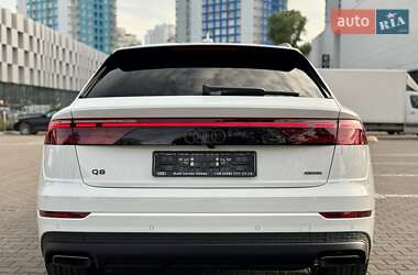 Внедорожник / Кроссовер Audi Q8 2025 в 