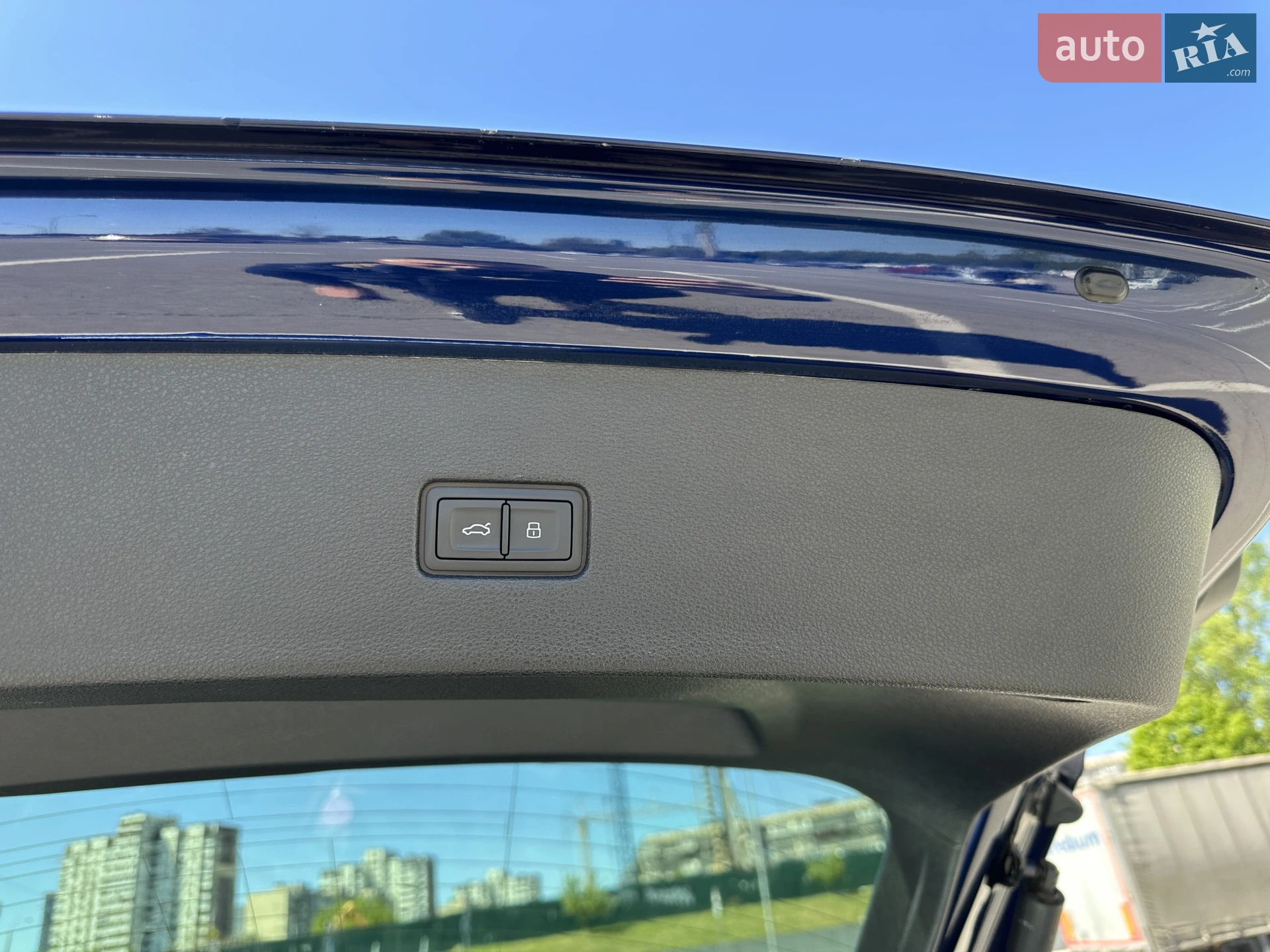 2018 Audi Q8 - мініатюра 16