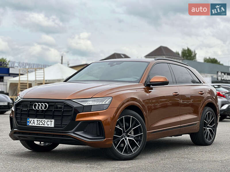Позашляховик / Кросовер Audi Q8 2021 в Києві