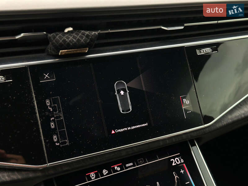 Позашляховик / Кросовер Audi Q8 2021 в Києві
