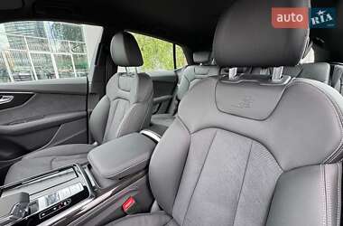 Внедорожник / Кроссовер Audi Q8 2024 в 