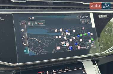 Внедорожник / Кроссовер Audi Q8 2024 в 