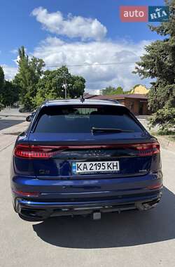 Внедорожник / Кроссовер Audi Q8 2018 в 