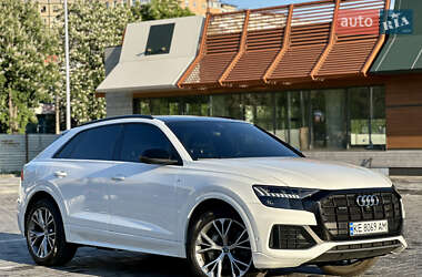 Позашляховик / Кросовер Audi Q8 2020 в 
