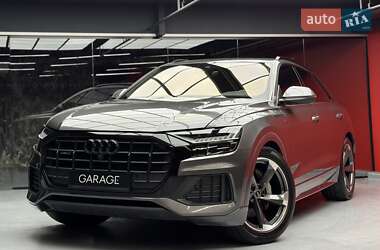 Внедорожник / Кроссовер Audi Q8 2021 в Киеве