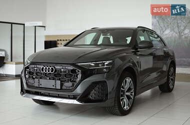 Позашляховик / Кросовер Audi Q8 2025 в Ужгороді