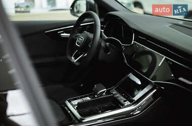 Внедорожник / Кроссовер Audi Q8 2025 в 