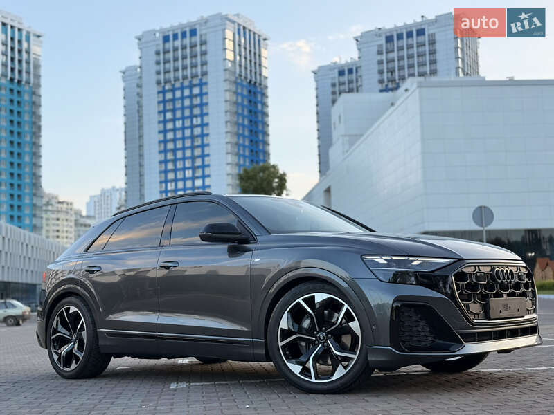 Позашляховик / Кросовер Audi Q8 2025 в Одесі