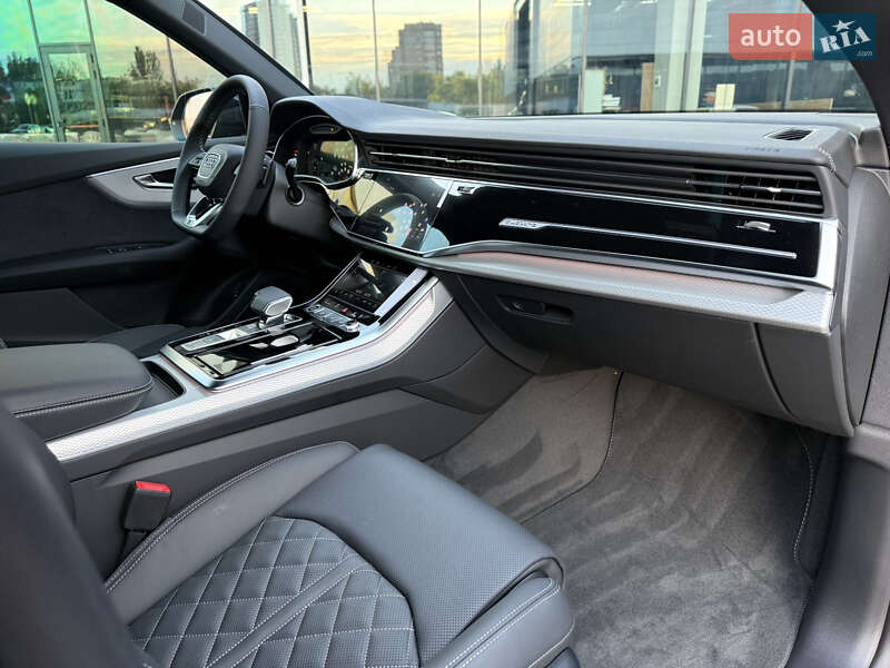 Позашляховик / Кросовер Audi Q8 2025 в Одесі