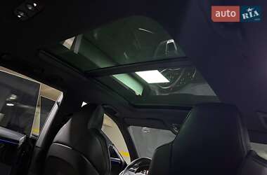Внедорожник / Кроссовер Audi Q8 2023 в 