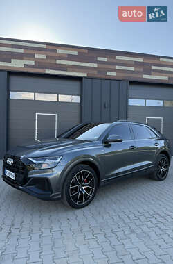Позашляховик / Кросовер Audi Q8 2019 в Нововолинську