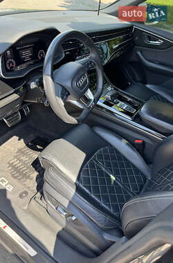 Позашляховик / Кросовер Audi Q8 2019 в 
