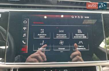 Внедорожник / Кроссовер Audi Q8 2019 в 