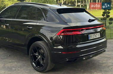 Внедорожник / Кроссовер Audi Q8 2023 в 