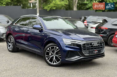 Внедорожник / Кроссовер Audi Q8 2021 в Киеве