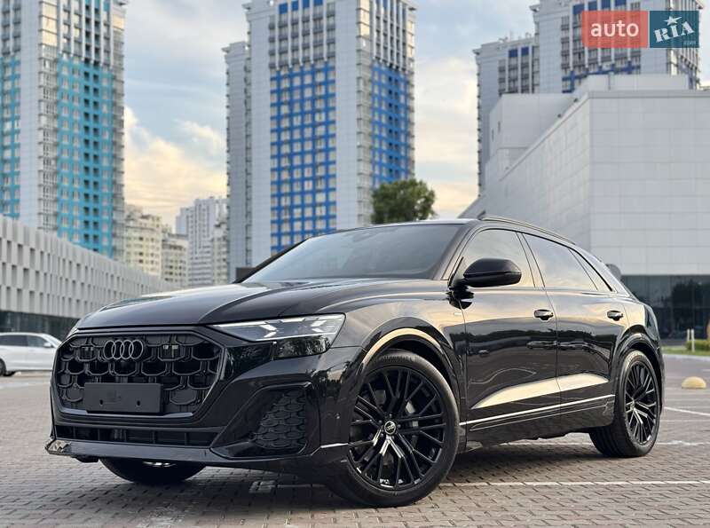 Audi Q8 2025