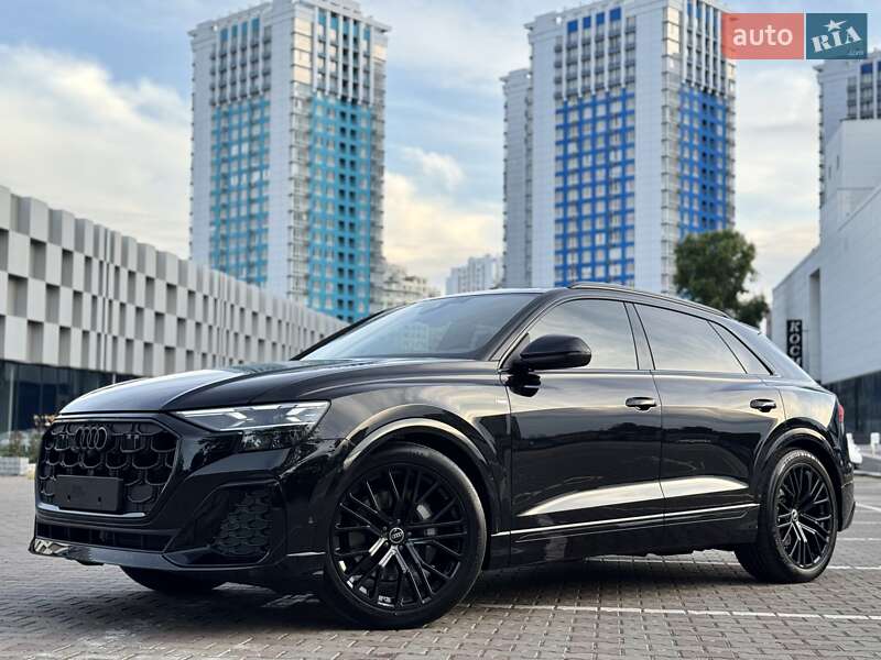 Внедорожник / Кроссовер Audi Q8 2025 в Одессе
