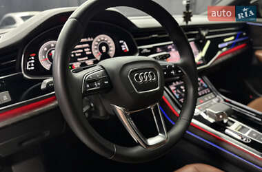 Внедорожник / Кроссовер Audi Q8 2020 в 