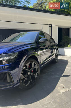 Внедорожник / Кроссовер Audi Q8 2018 в 