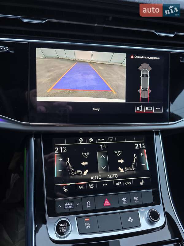 Внедорожник / Кроссовер Audi Q8 2024 в Киеве