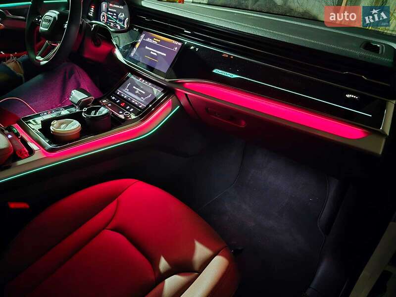 Audi Q8 2024