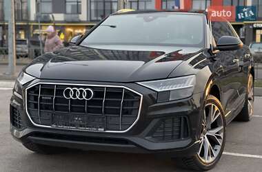 Внедорожник / Кроссовер Audi Q8 2021 в Киеве