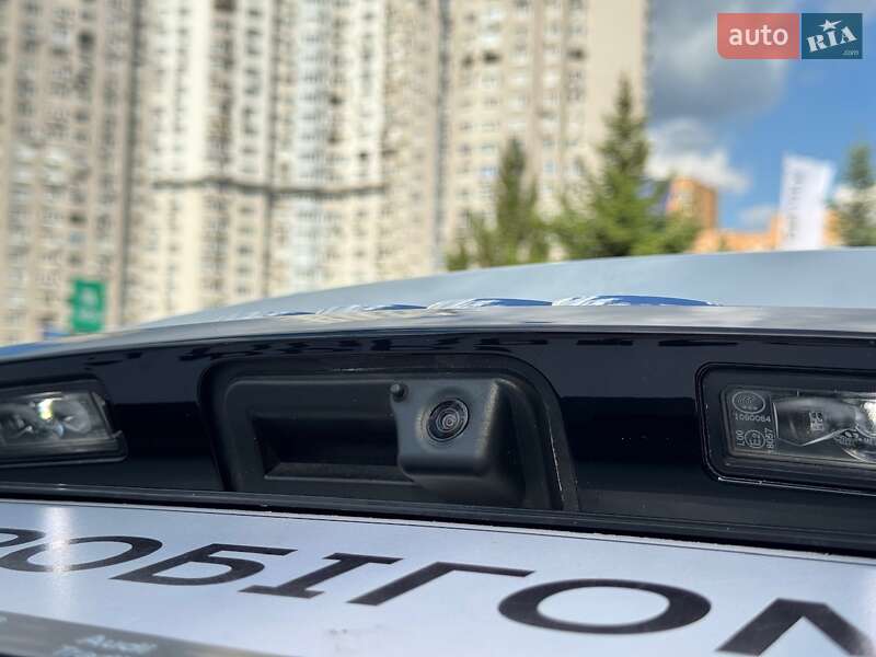 Позашляховик / Кросовер Audi Q8 2021 в Києві